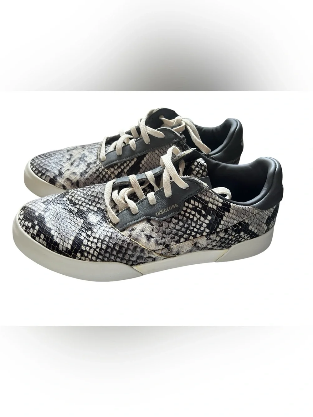 Adidas Adicross Retro Snakeskin Spikeless Women’s Golf Shoes size 8.5